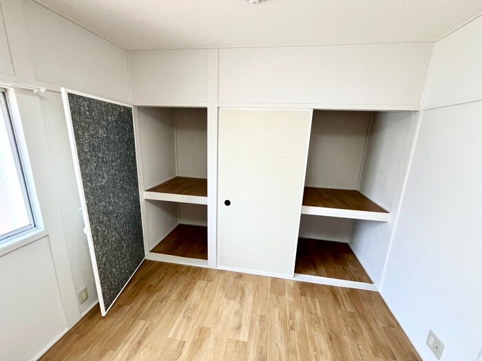 物件内観写真10　(収納)