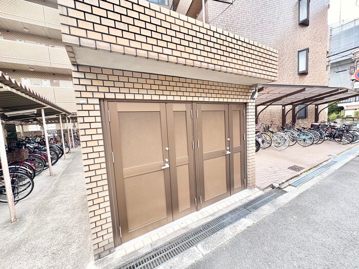 物件外観写真6　(建物設備)