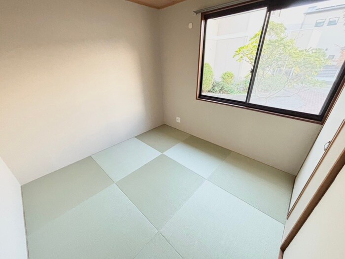 物件内観写真11　(居室)