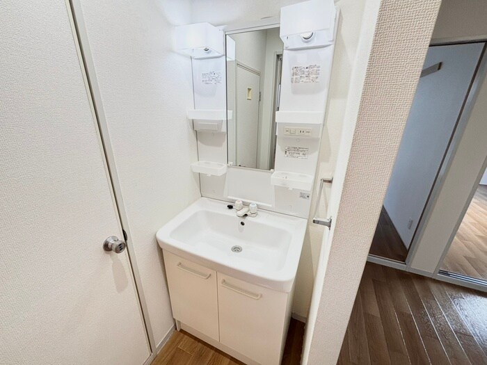 物件内観写真13　(洗面)