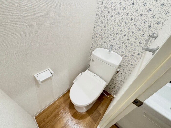 物件内観写真15　(トイレ)
