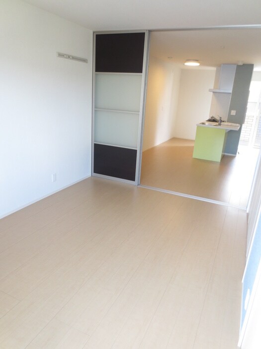 物件内観写真10　(内観写真)