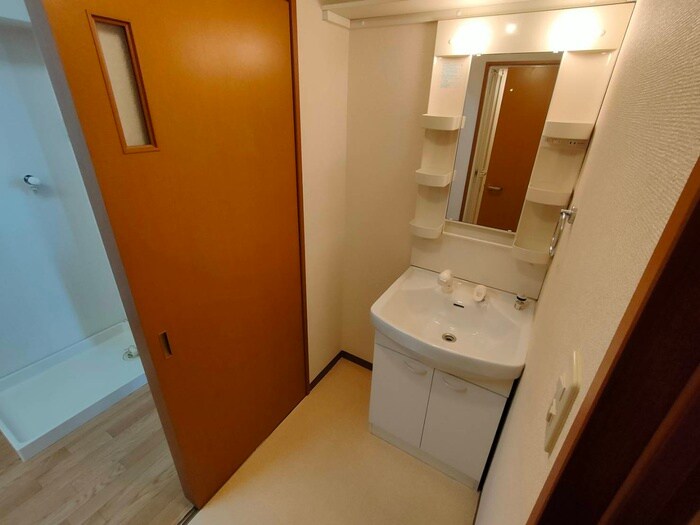 物件内観写真14　(洗面)