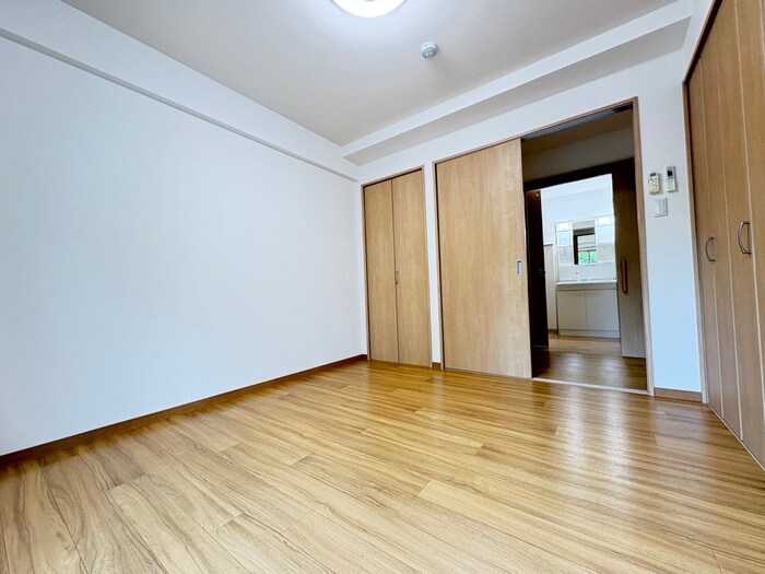 物件内観写真14　(居室)