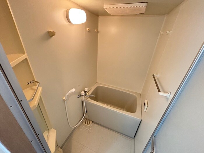 物件内観写真11　(バス／シャワールーム等)