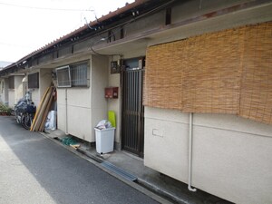 恒栄商事貸家西（4-5-7）外観写真