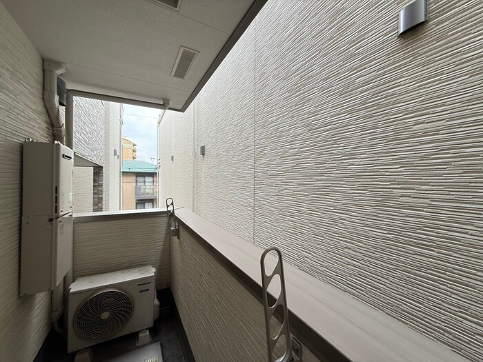 物件内観写真21　(室内からの展望)