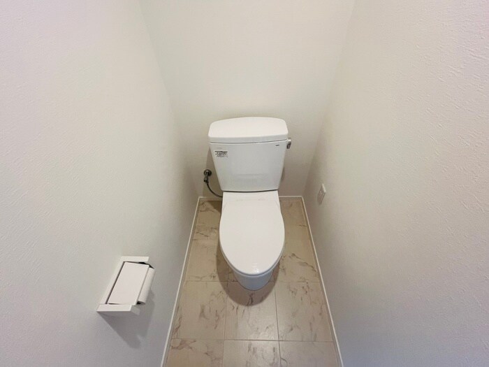 物件内観写真12　(トイレ)