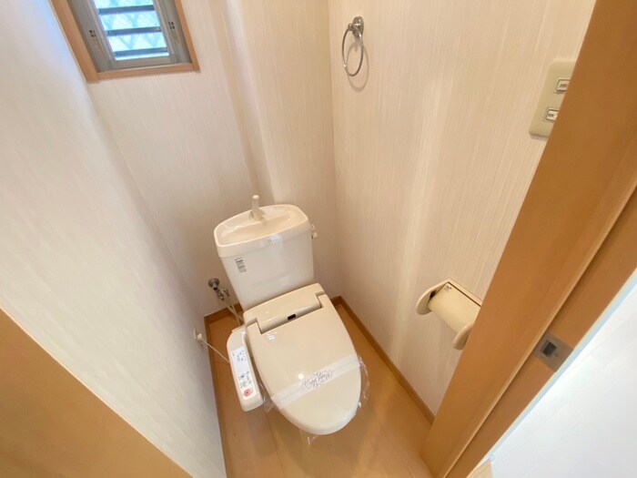 物件内観写真11　(トイレ)