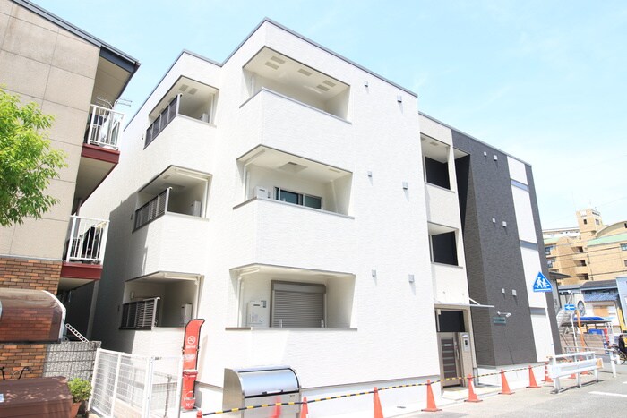 物件外観写真2　(外観写真)