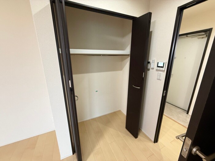 物件内観写真13　(収納)