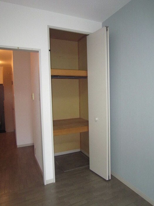 物件内観写真11　(収納)