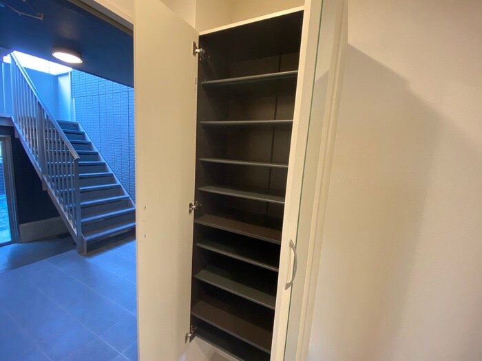 物件内観写真19　(靴箱)