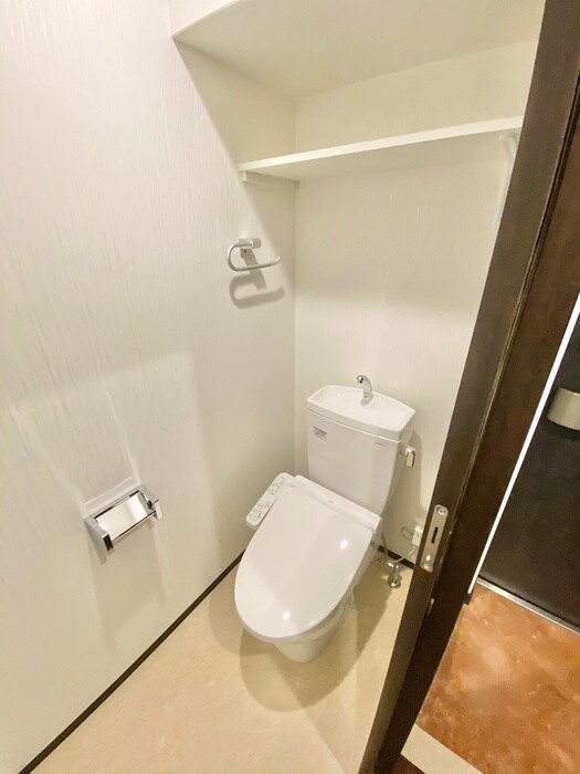 物件内観写真12　(トイレ)