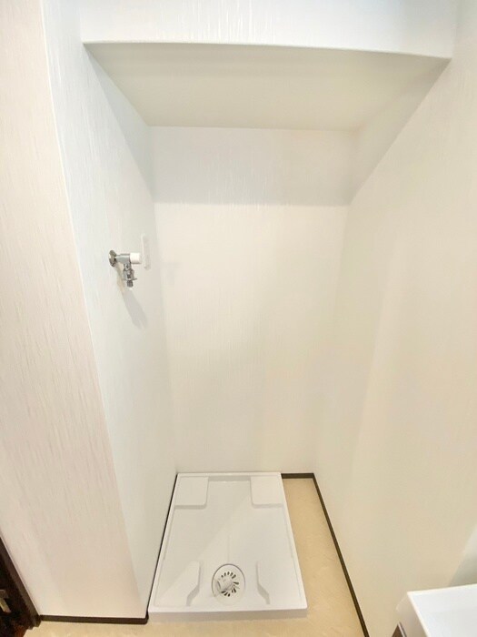 物件内観写真14　(洗濯機置場)