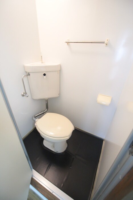 物件内観写真13　(トイレ)