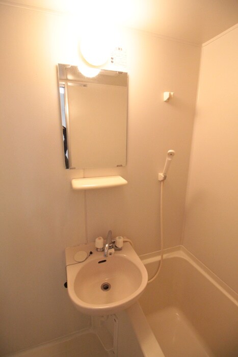 物件内観写真13　(洗面)