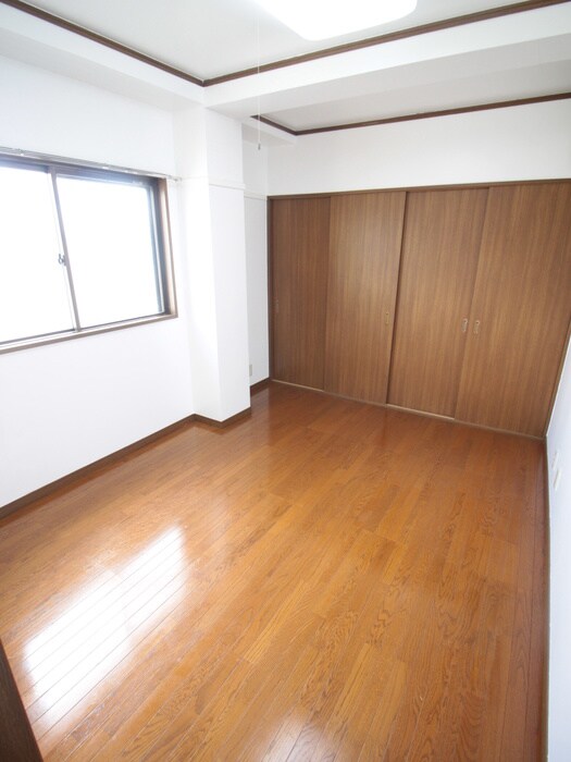 物件内観写真15　(居室)