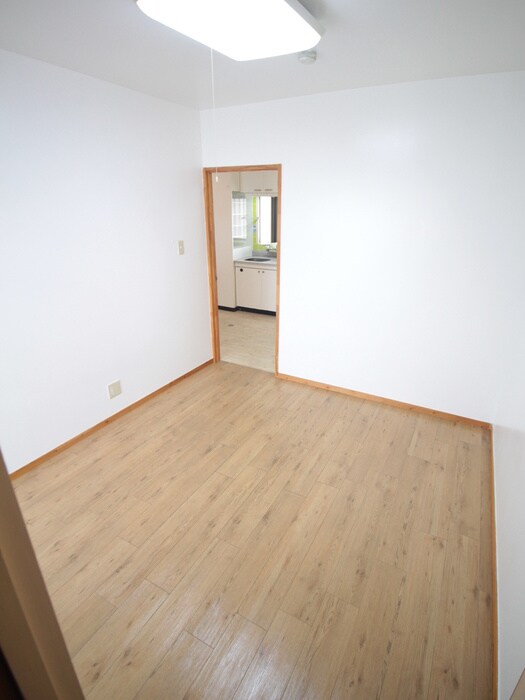 物件内観写真15　(居室)