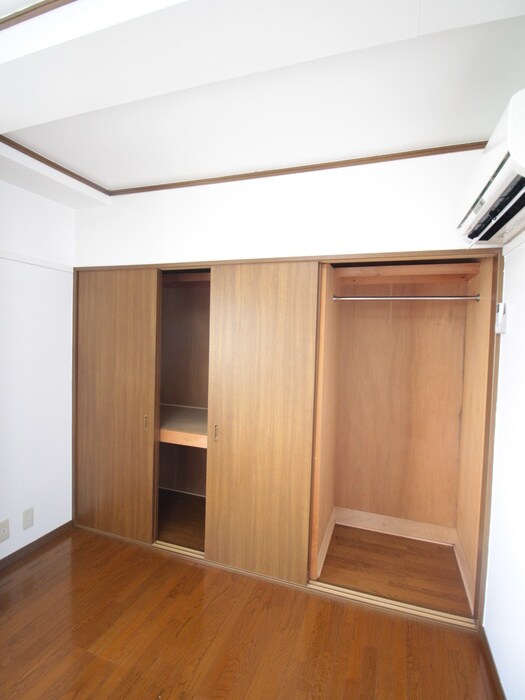 物件内観写真16　(収納)