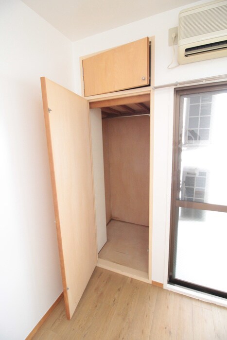 物件内観写真16　(収納)