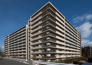ジェイグラン高槻（913）外観写真
