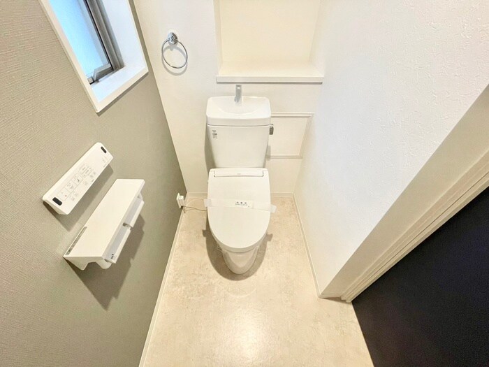物件内観写真10　(トイレ)