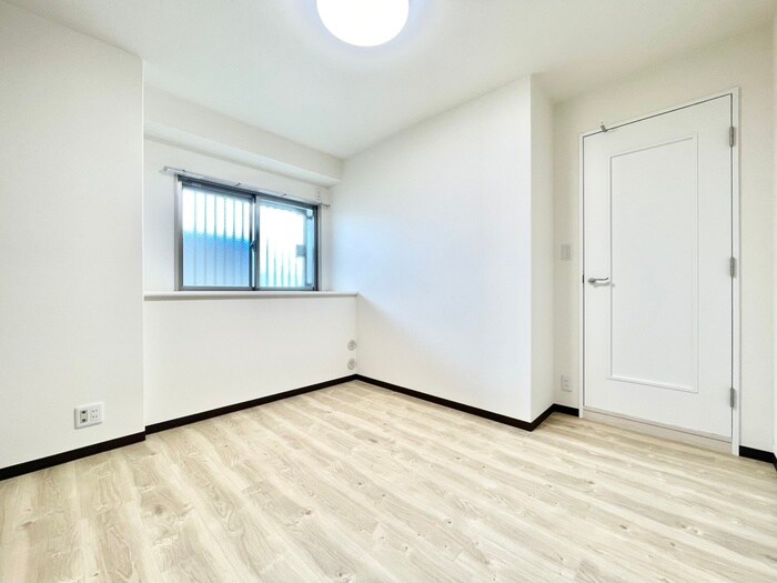 物件内観写真14　(居室)