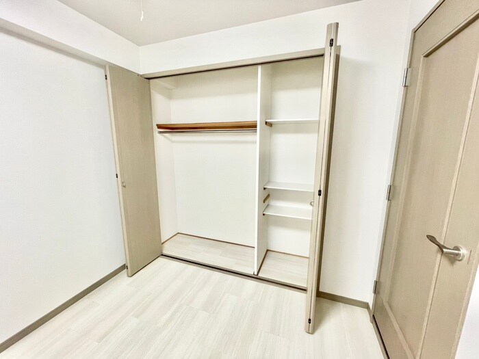 物件内観写真15　(収納)
