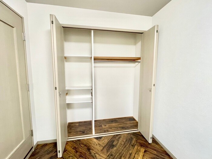 物件内観写真15　(収納)