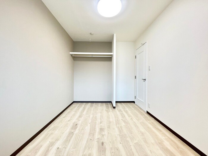 物件内観写真16　(居室)