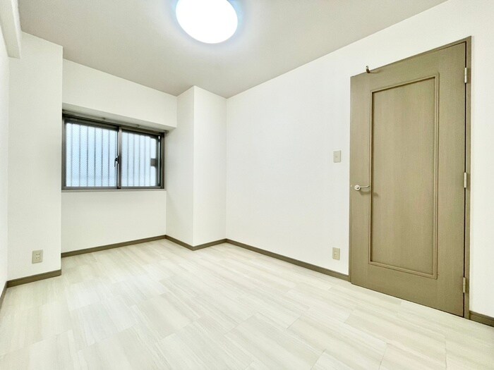 物件内観写真16　(居室)