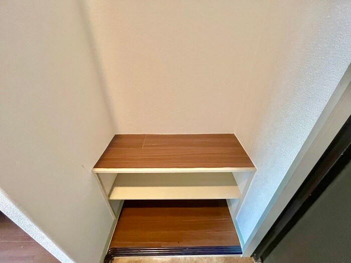 物件内観写真11　(靴箱)