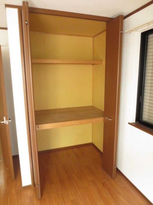 物件内観写真9　(収納)