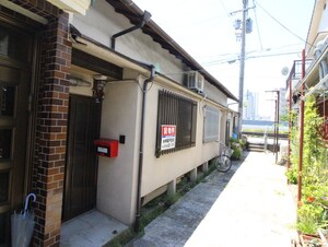 苅藻通貸家外観写真
