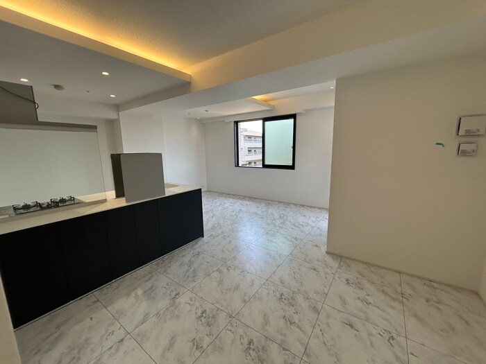 物件内観写真11　(居室)