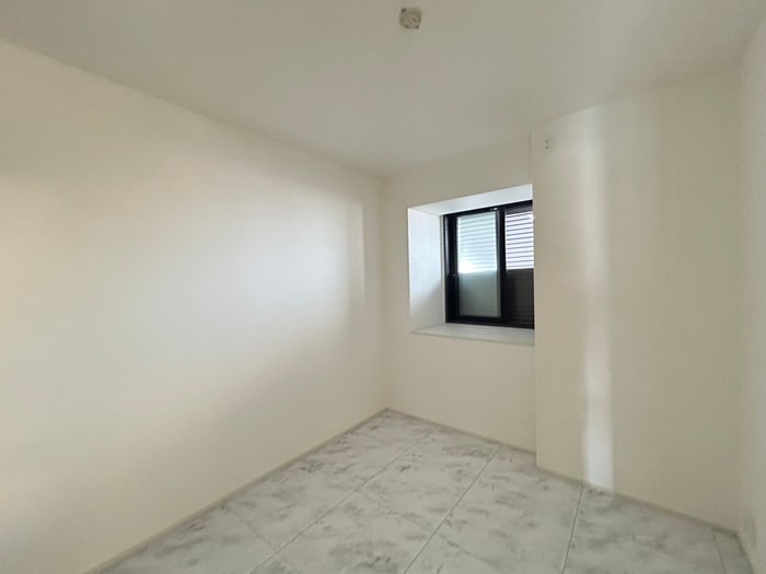 物件内観写真13　(居室)