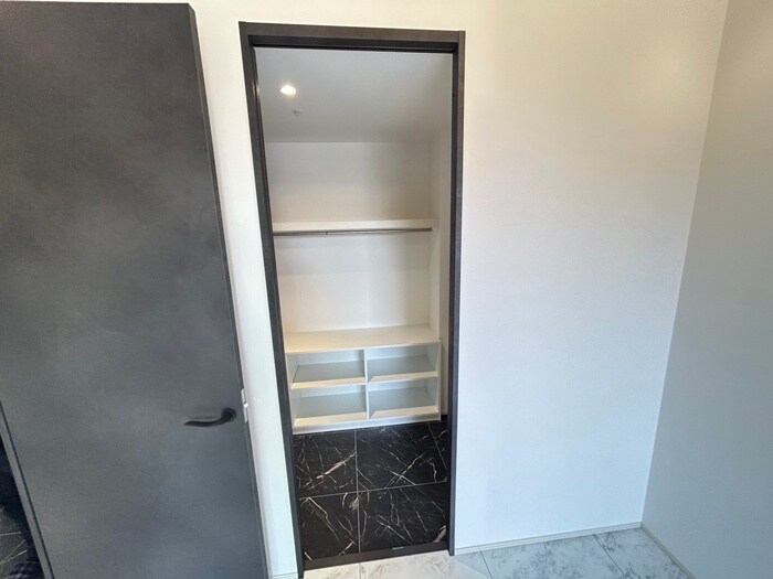 物件内観写真14　(収納)