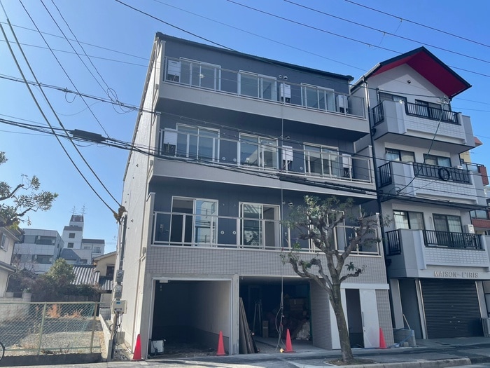 物件外観写真3　(駐輪場)