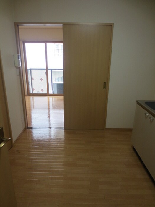 物件内観写真16　(居室)