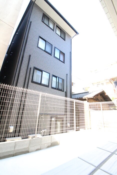 物件内観写真16　(室内からの展望)