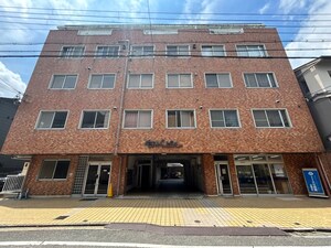もみじビル外観写真