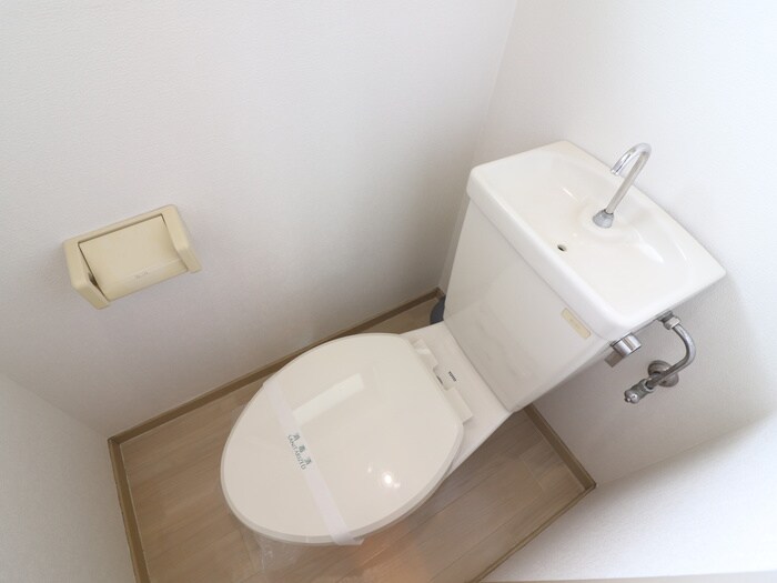 物件内観写真12　(トイレ)