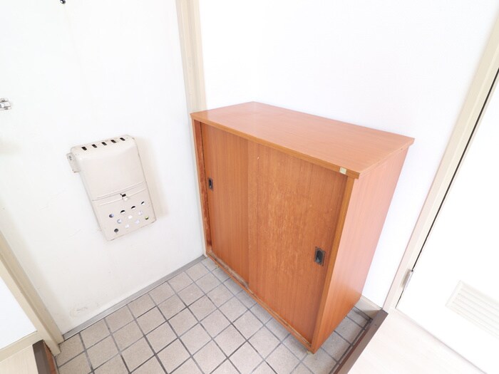 物件内観写真18　(靴箱)