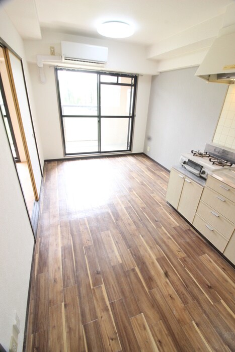 物件内観写真18　(居室)