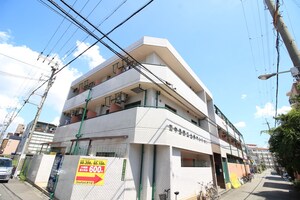 東中島第２土井マンション外観写真