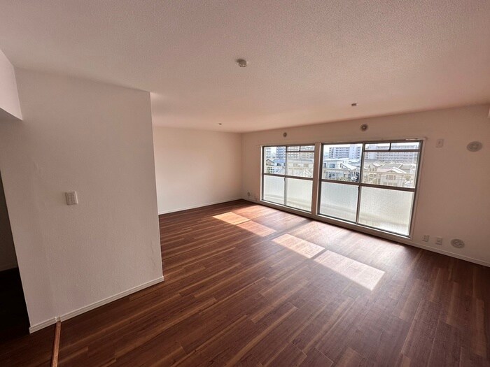 物件内観写真7　(居室)