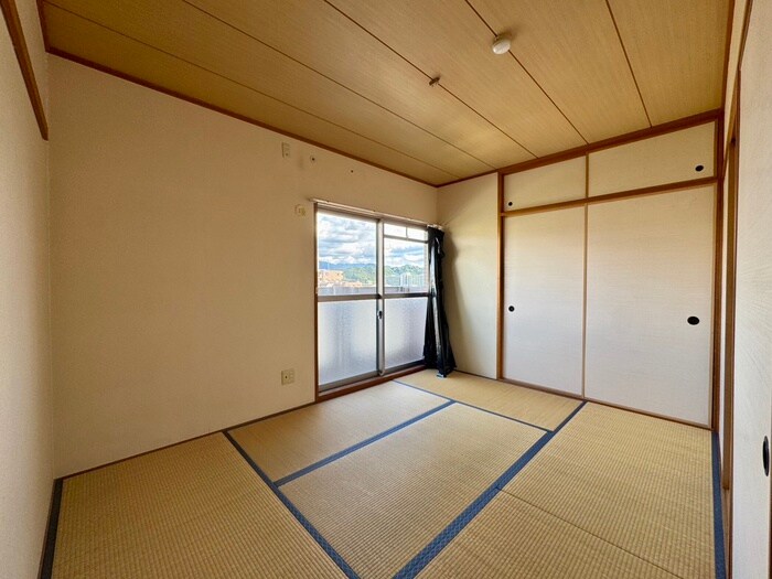 物件内観写真10　(居室)