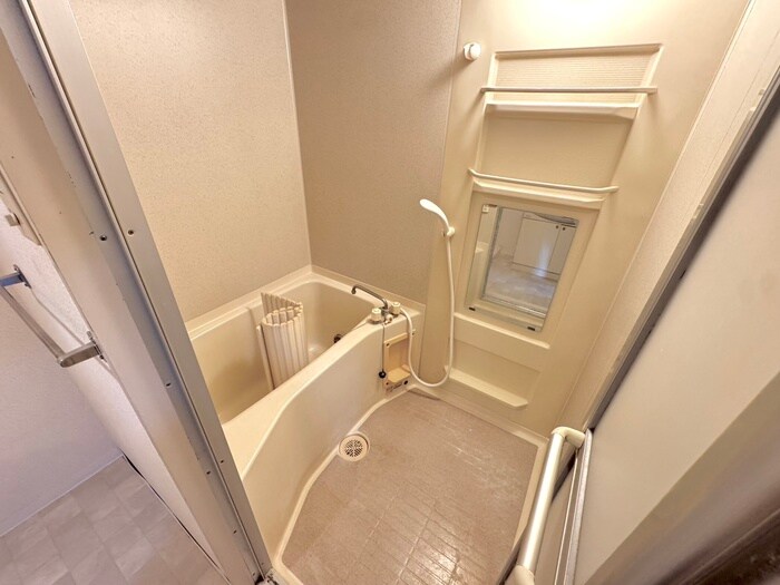 物件内観写真12　(バス／シャワールーム等)