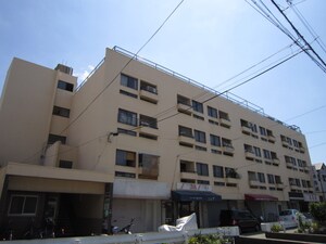 光南荘マンション外観写真